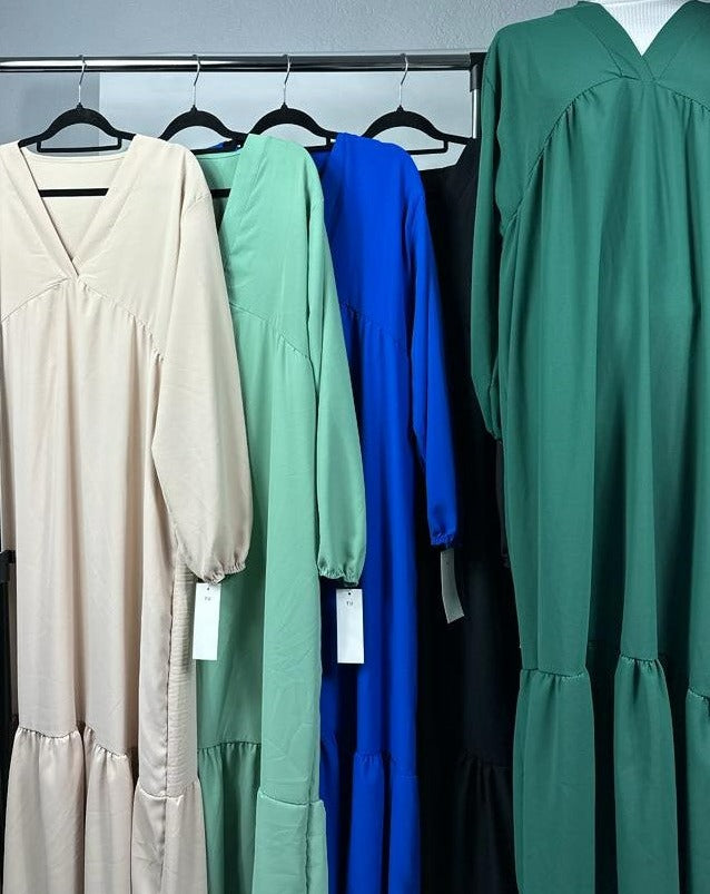 Nouhaila dresses