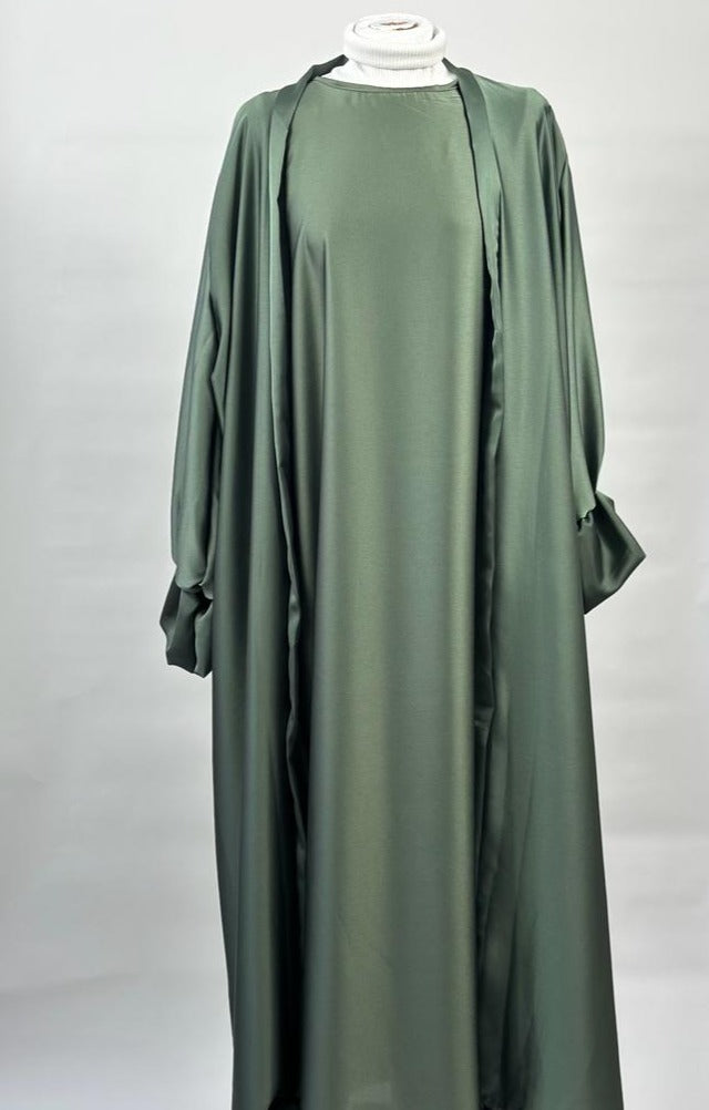 Nour satin kimono set
