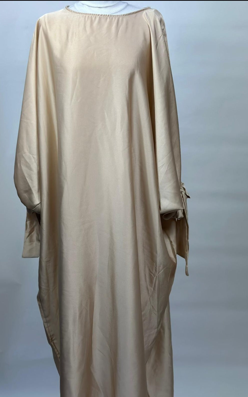 Firdaous satin dress